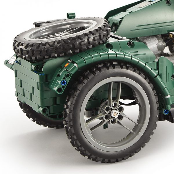 DoubleE / CADA C51021 World War II Military Motorcycles 2
