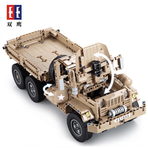 DoubleE / CADA C51042 Military trucks 3