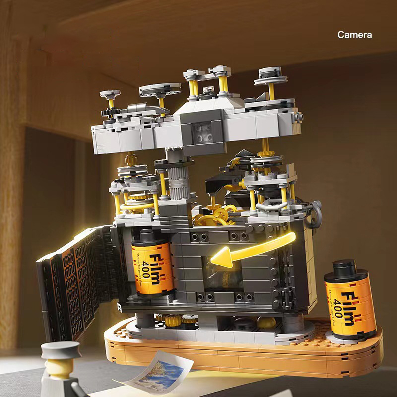 SLR-Vintage-Camera-3.jpg SLR Vintage Camera 3 - CADA Block